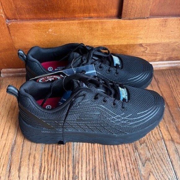 Skechers Women's Relaxed Fit Max Cushioning Elite (size 7.5 wide) - Picture 3 of 5